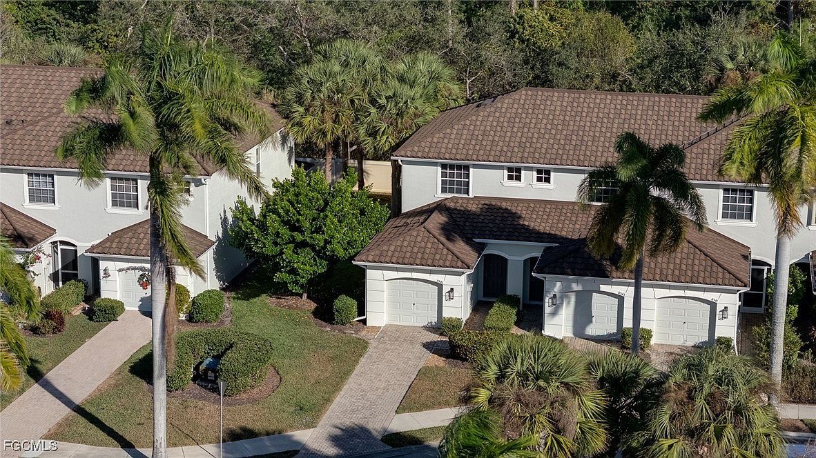 8545 Athena Ct Lehigh Acres, FL 33971 - Thumbnail 2