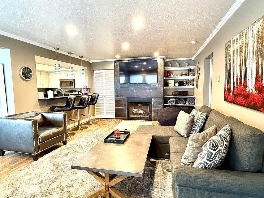 150 W Ridge View St #204 Brian Head, UT 84719 - Thumbnail 2