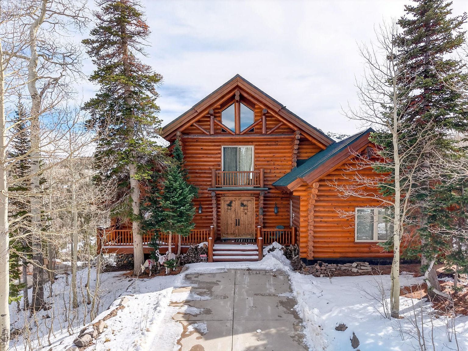 257 W Eagles Roost St Brian Head, UT 84719 - Thumbnail 2