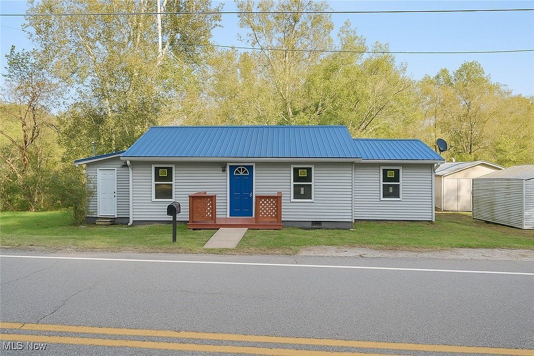 8412 Sissonville Dr Charleston, WV 25320 - Thumbnail 2