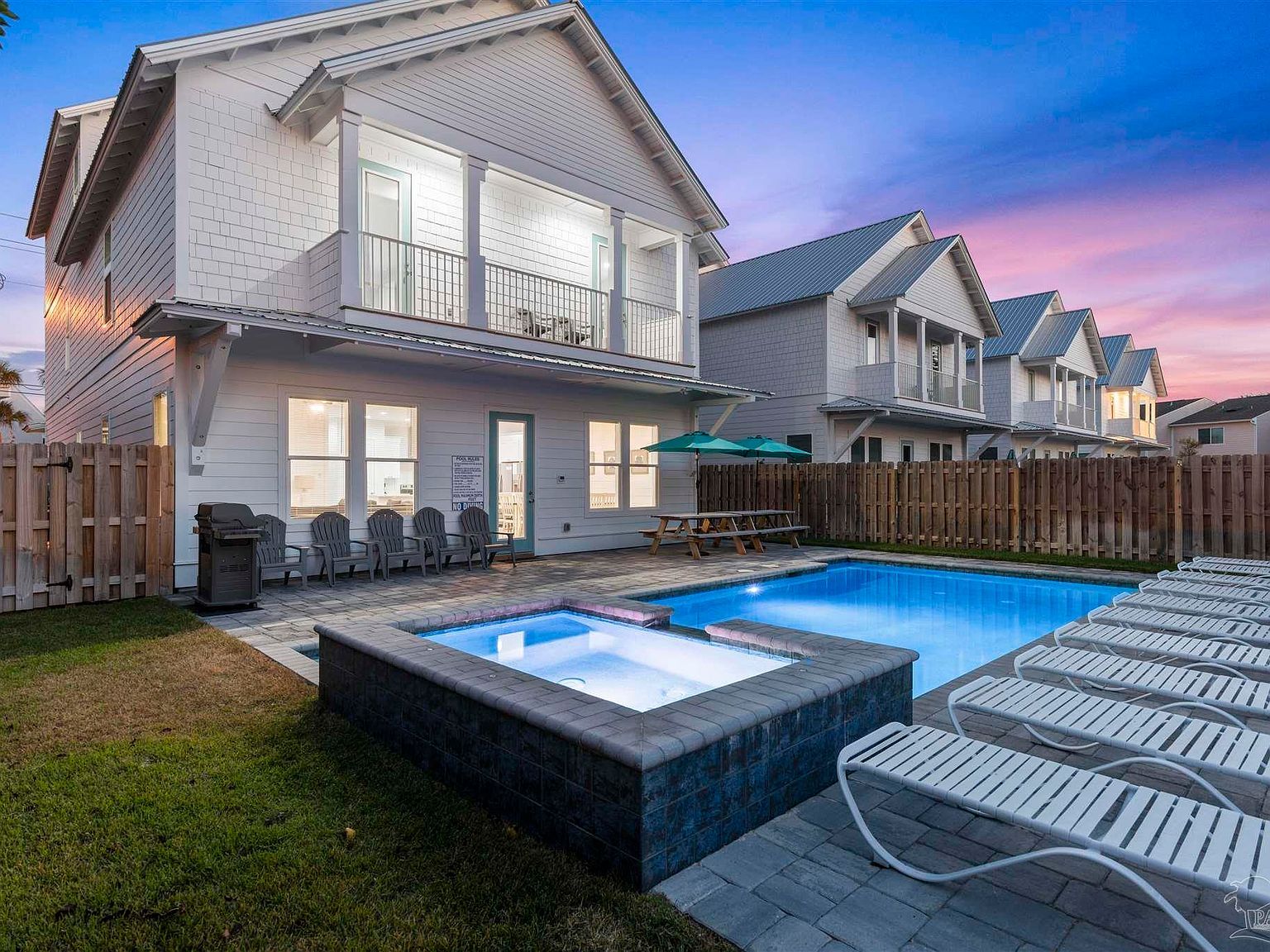 319 Ellis Rd Miramar Beach, FL 32550 - Thumbnail 2