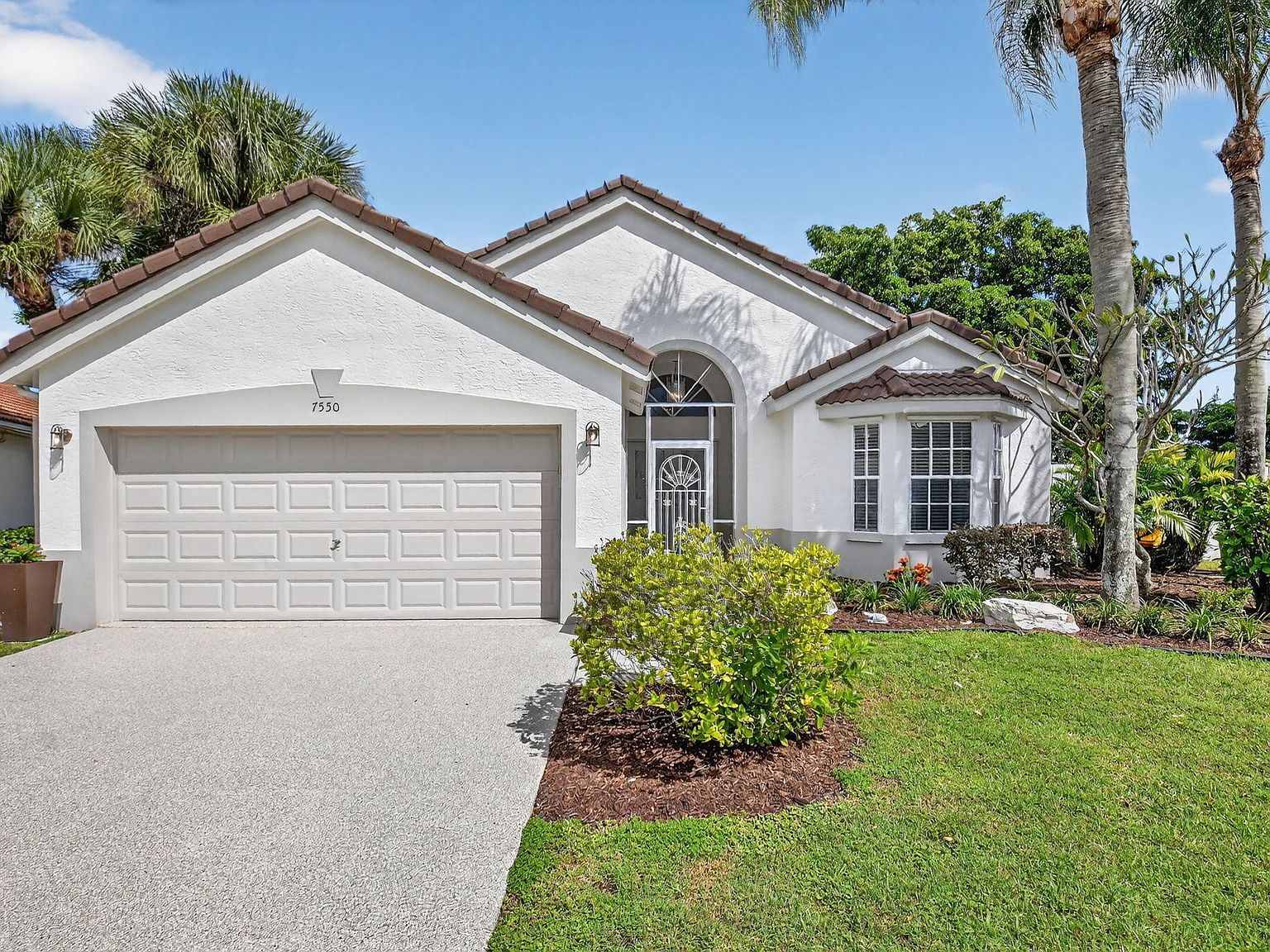 7550 Ironbridge Cir Delray Beach, FL 33446 - Thumbnail 2