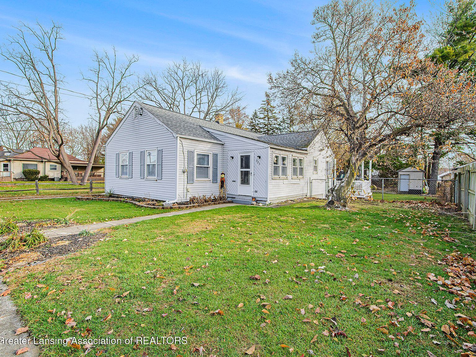 923 Lincoln St Jackson, MI 49202 - Thumbnail 2