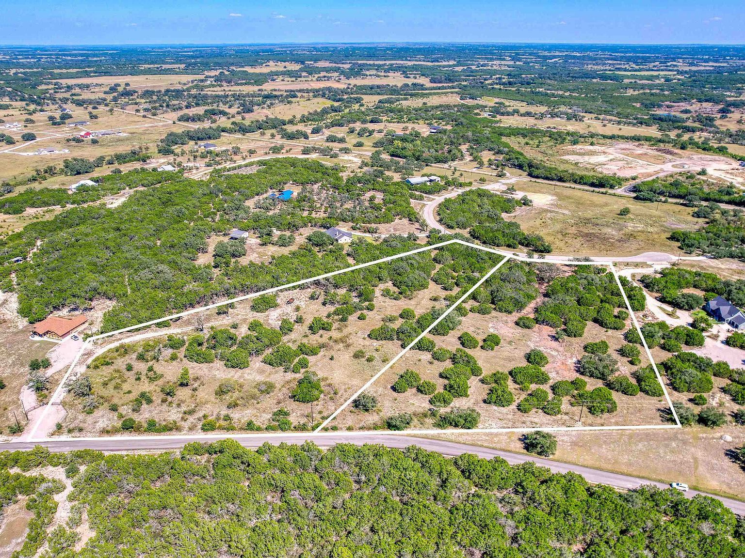 3000 County Road 112 Burnet, TX 78611 - Thumbnail 2