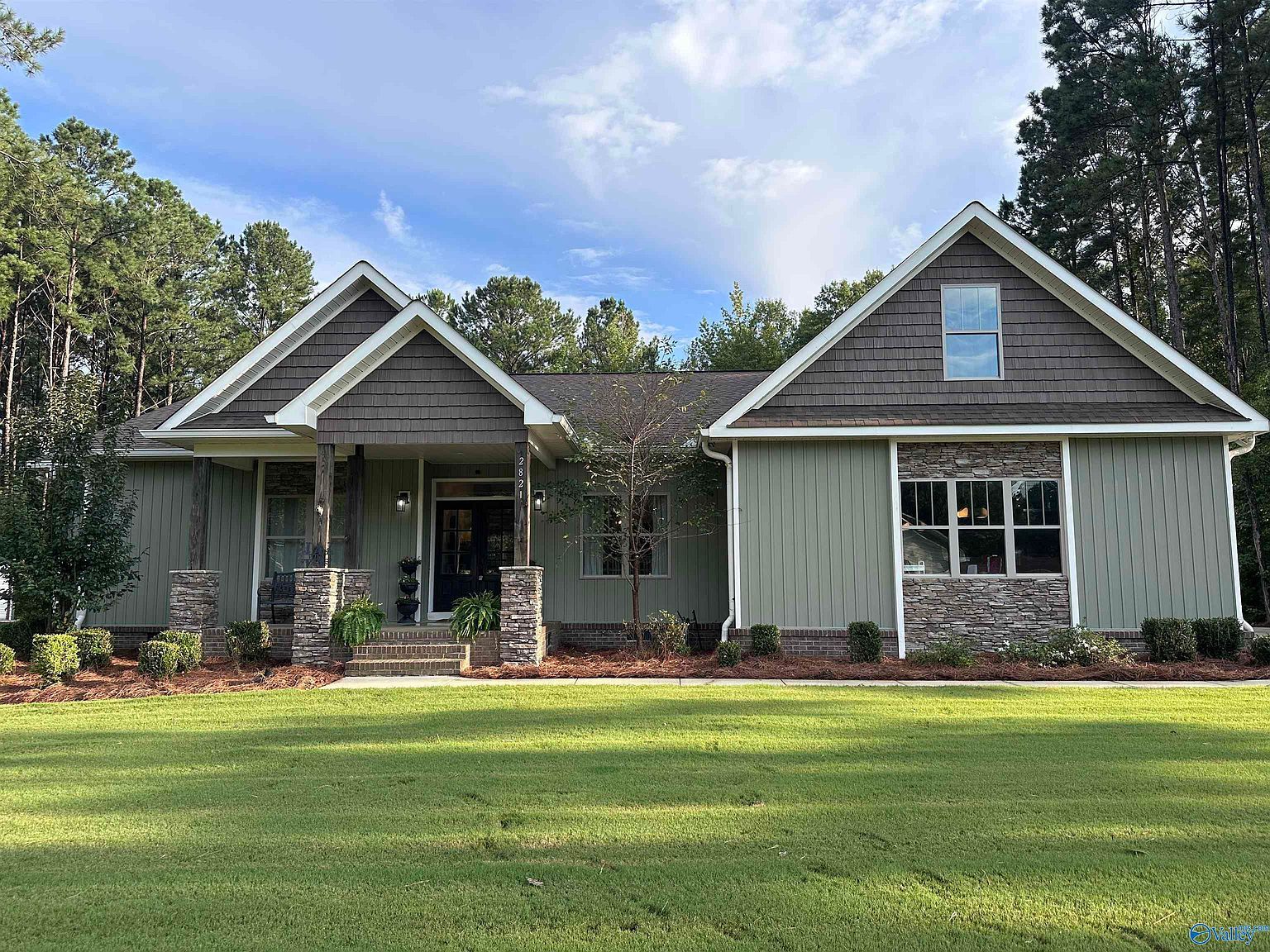 2821 Reeves St Hokes Bluff, AL 35903 - Thumbnail 2