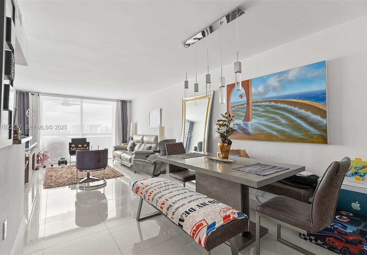 1775 Washington Ave APT 14F Miami Beach, FL 33139 - Thumbnail 2