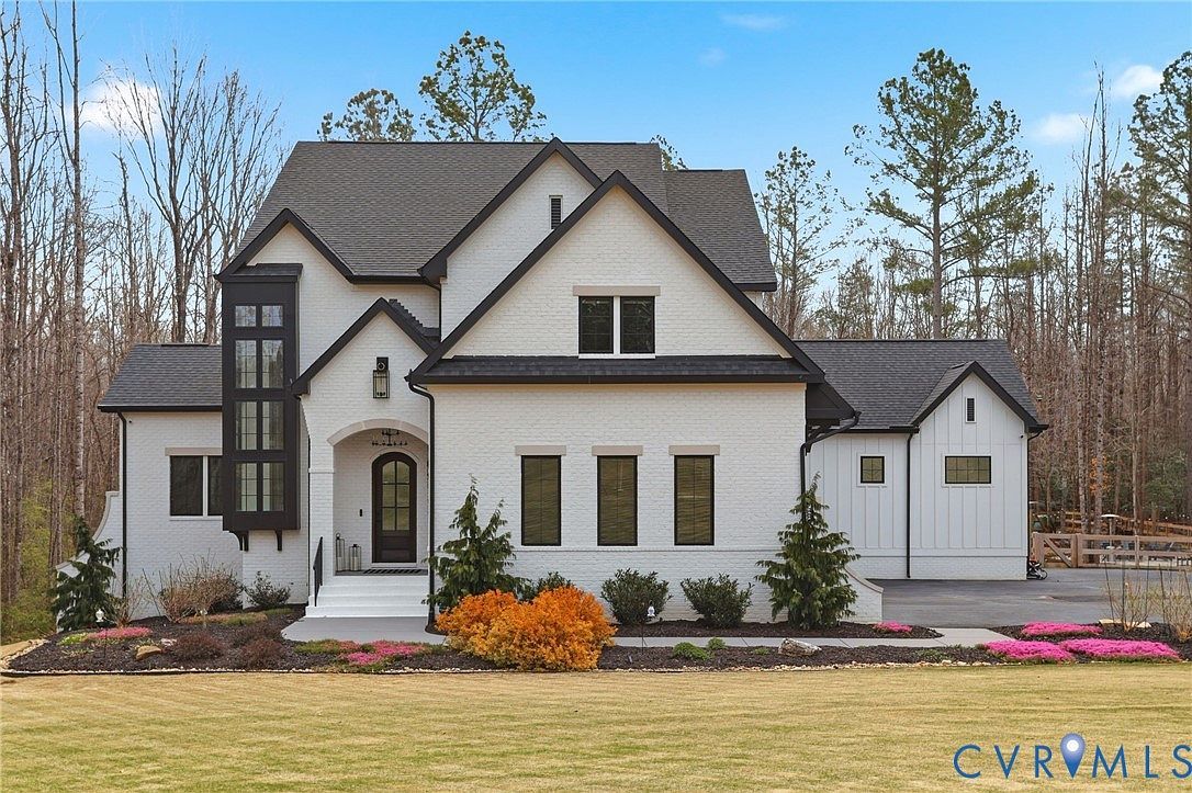 2121 Jockey Ridge Rd Maidens, VA 23102  | Single Family