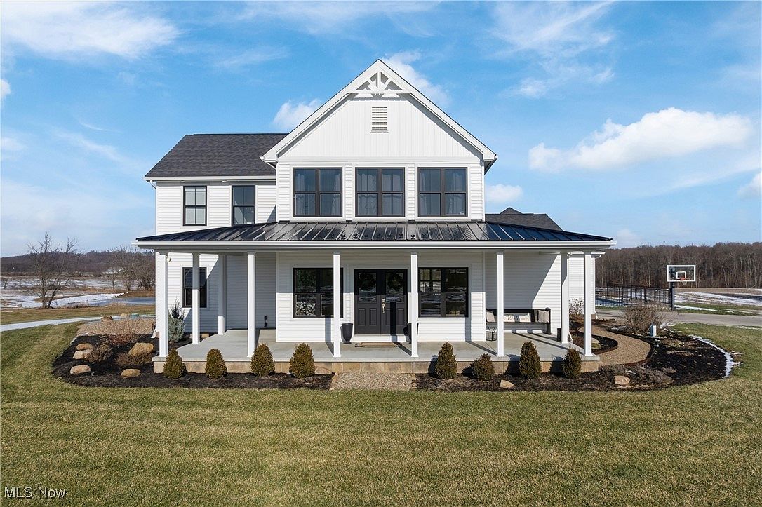 14451 Sousa St NW North Lawrence, OH 44666 - Thumbnail 2