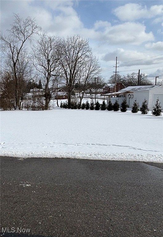 Menegay Rd Louisville, OH 44641 - Thumbnail 2