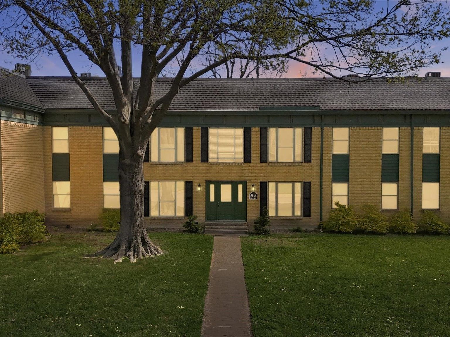 4816 Amesbury Dr APT 128 Dallas, TX 75206  | Condominium