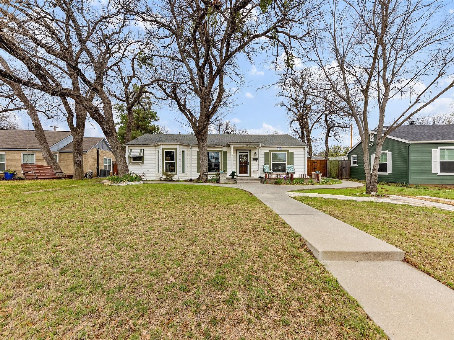 2153 W Lotus Ave Fort Worth, TX 76111  | Single Family