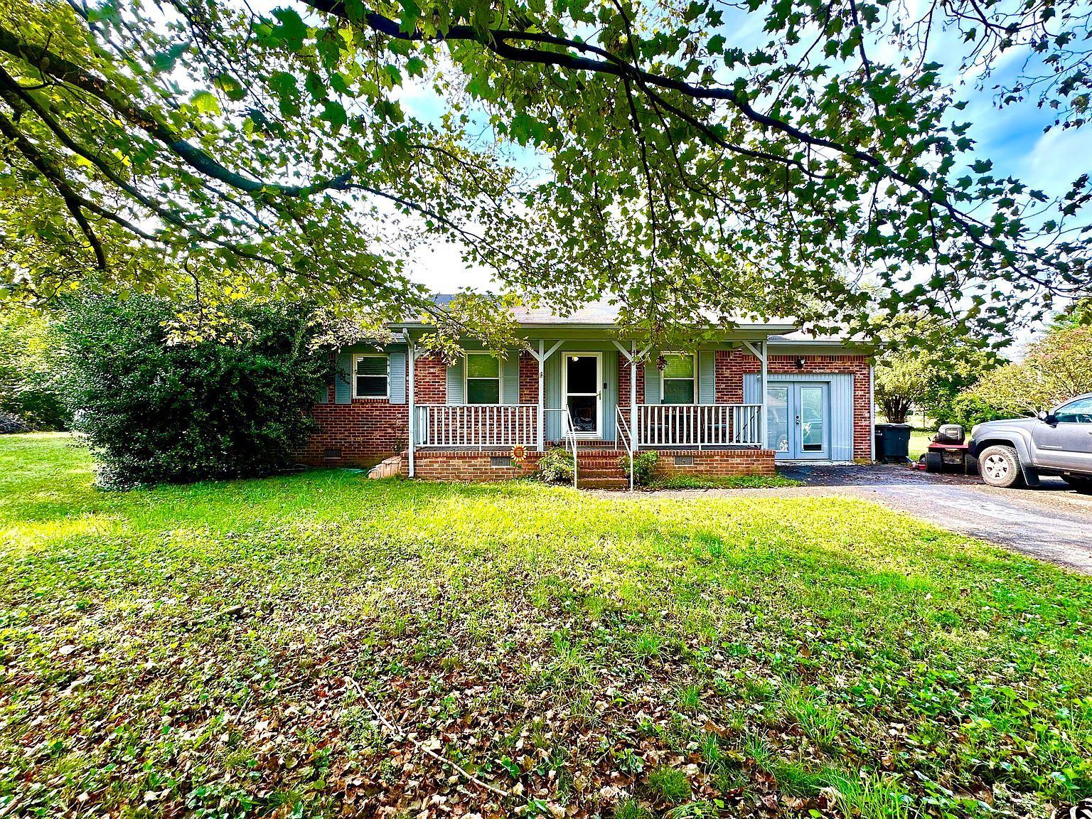 449 Church St Graysville, TN 37338 - Thumbnail 2