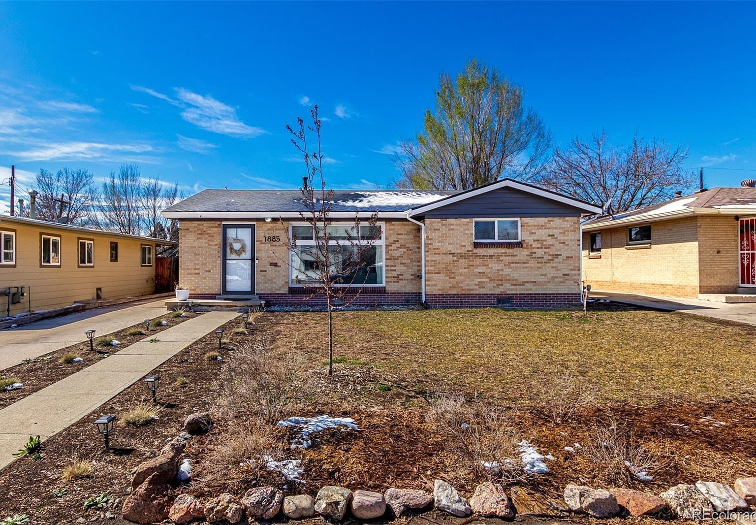 1885 S Zuni St Denver, CO 80223 - Thumbnail 2