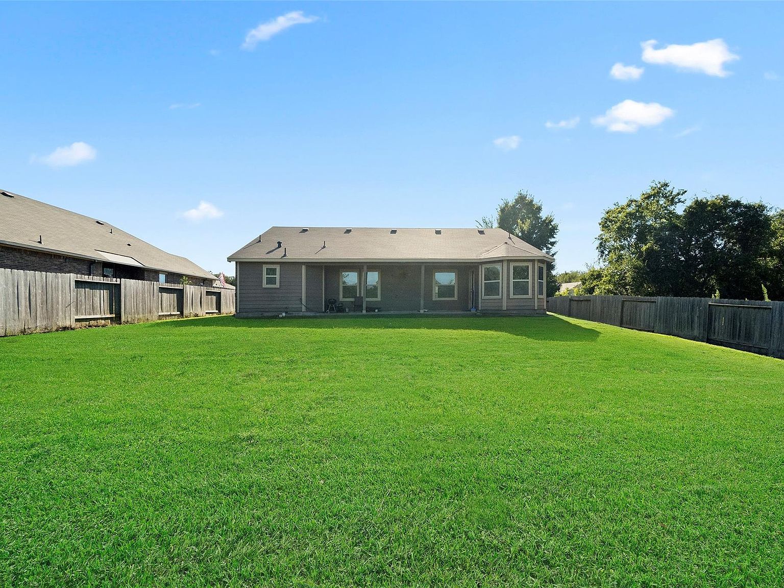 12370 Lake Conroe Hills Dr Willis, TX 77318  | Single Family