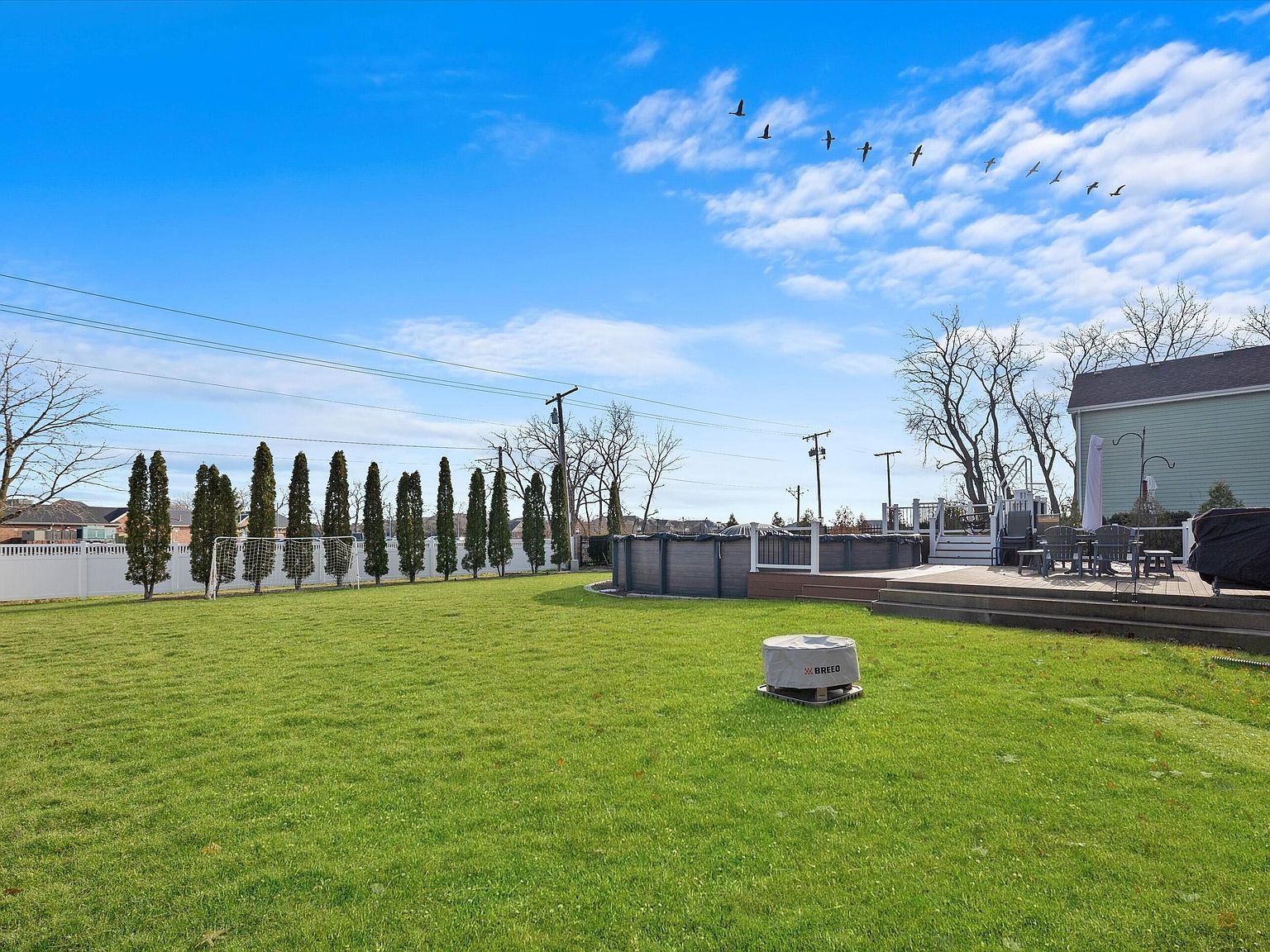 9925 Whitehall Gdn Munster, IN 46321 | Single Family