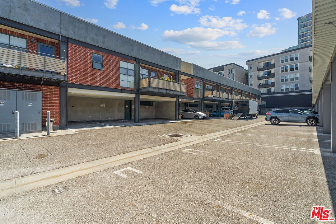 1046 Princeton Dr UNIT 105 Marina Del Rey, CA 90292  | Condominium