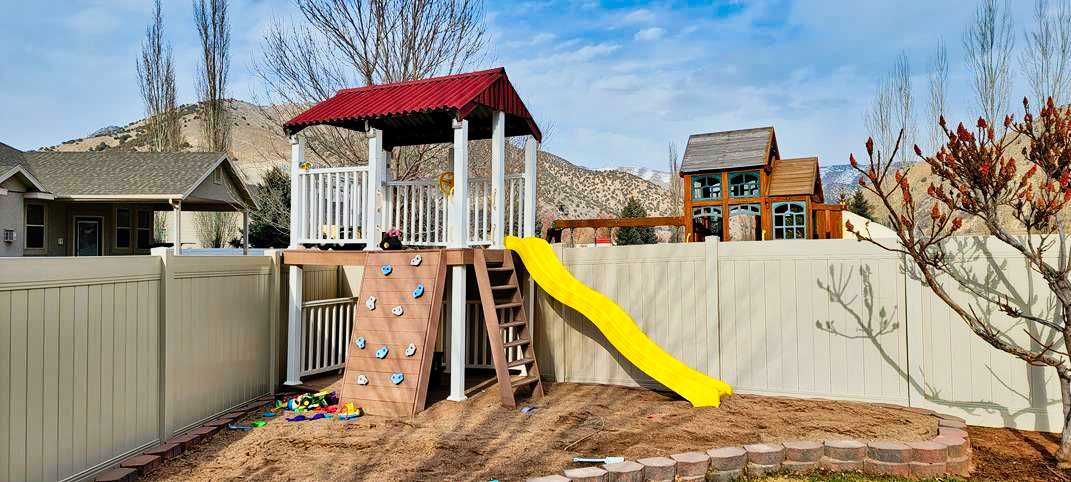 557 East Ridgeline Drive, Morgan, UT, USA, 84050  | Single Family