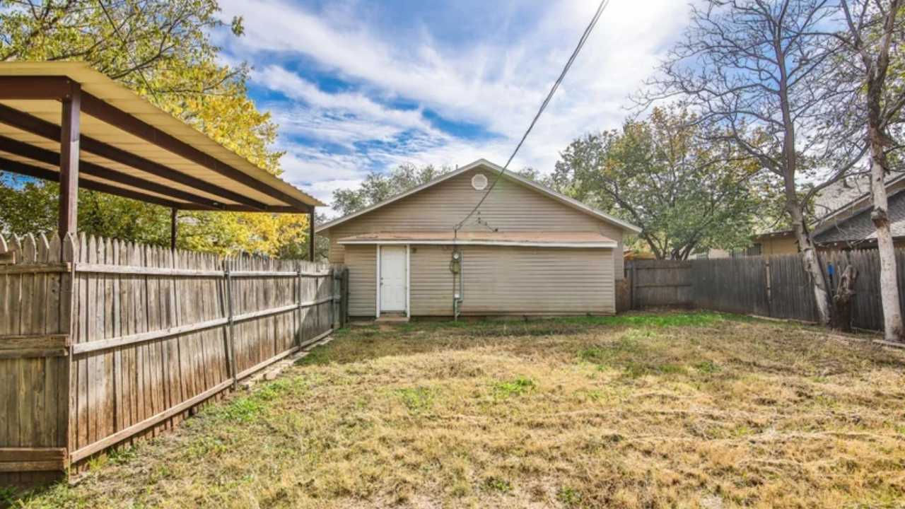 2118 16th Street, Lubbock, TX, USA, 79401  | Single Family