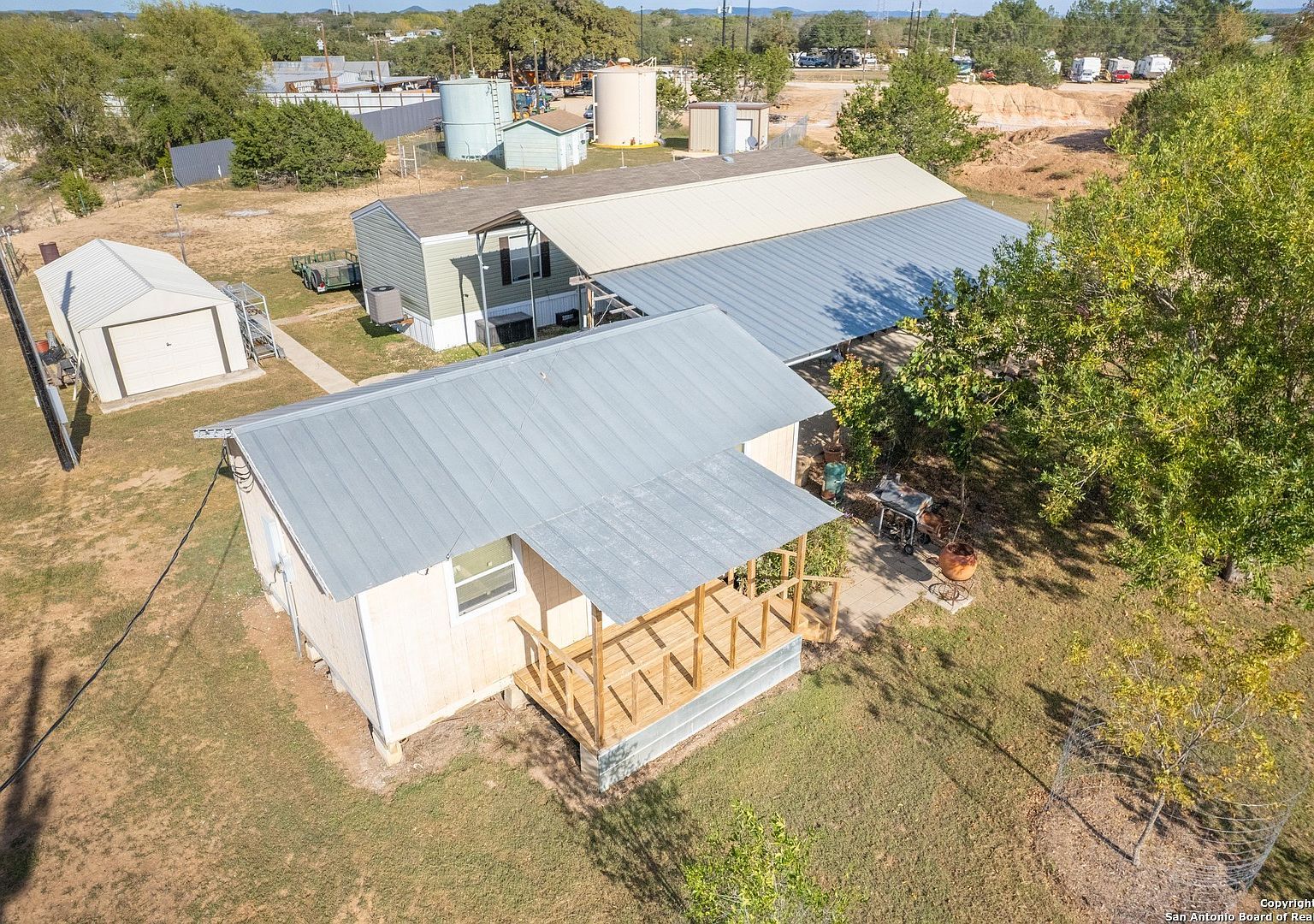 127 Mountain View Trl Bandera, TX 78003  | New build