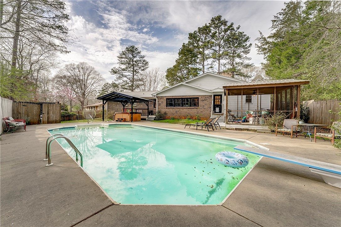 201 Timberdale Ct Auburn, AL 36830  | Single Family