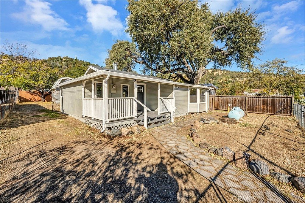 12940 1st St Clearlake Oaks, CA 95423  | Single Family