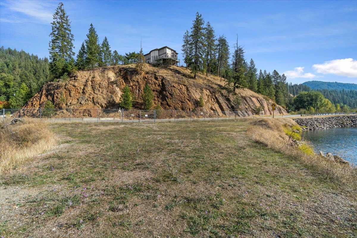 8049 E Beauty Bay Dr, Coeur d'Alene, ID, USA, 83814  | Commercial