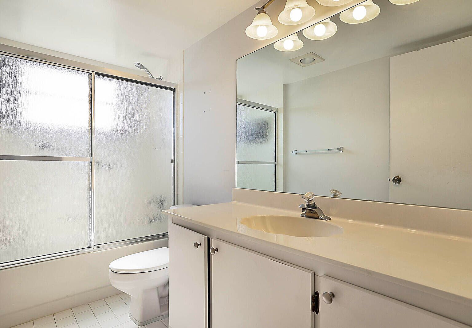 6037 Pointe Regal Cir APT 401 Delray Beach, FL 33484  | Condominium