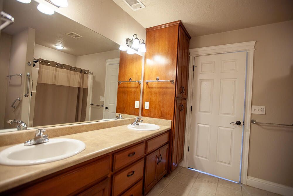 1604 Medart Ln Grants Pass, OR 97527 | Single Family