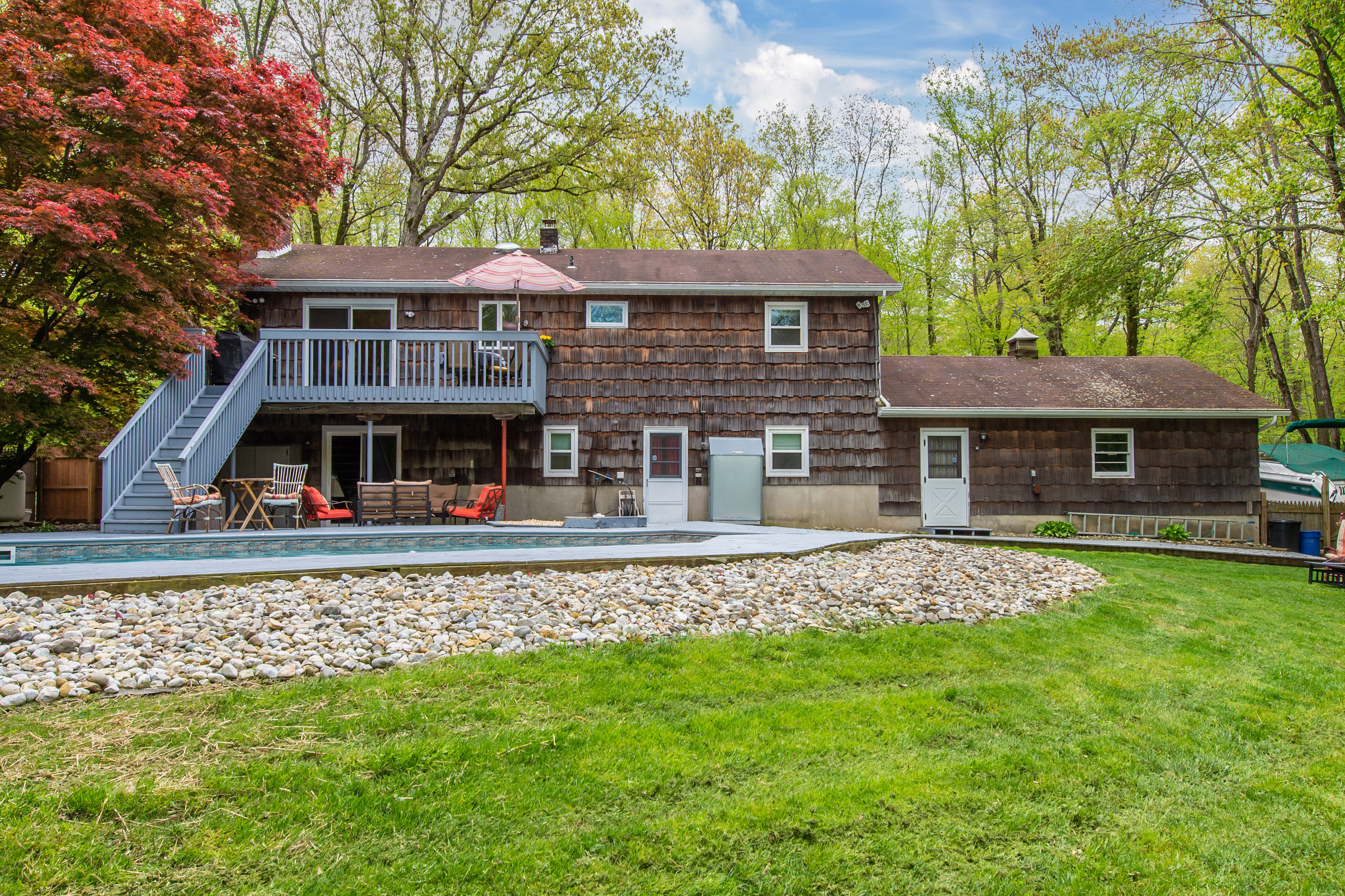 420 Drakestown Rd, Mt Olive Township, NJ 07853, USA  | Single Family