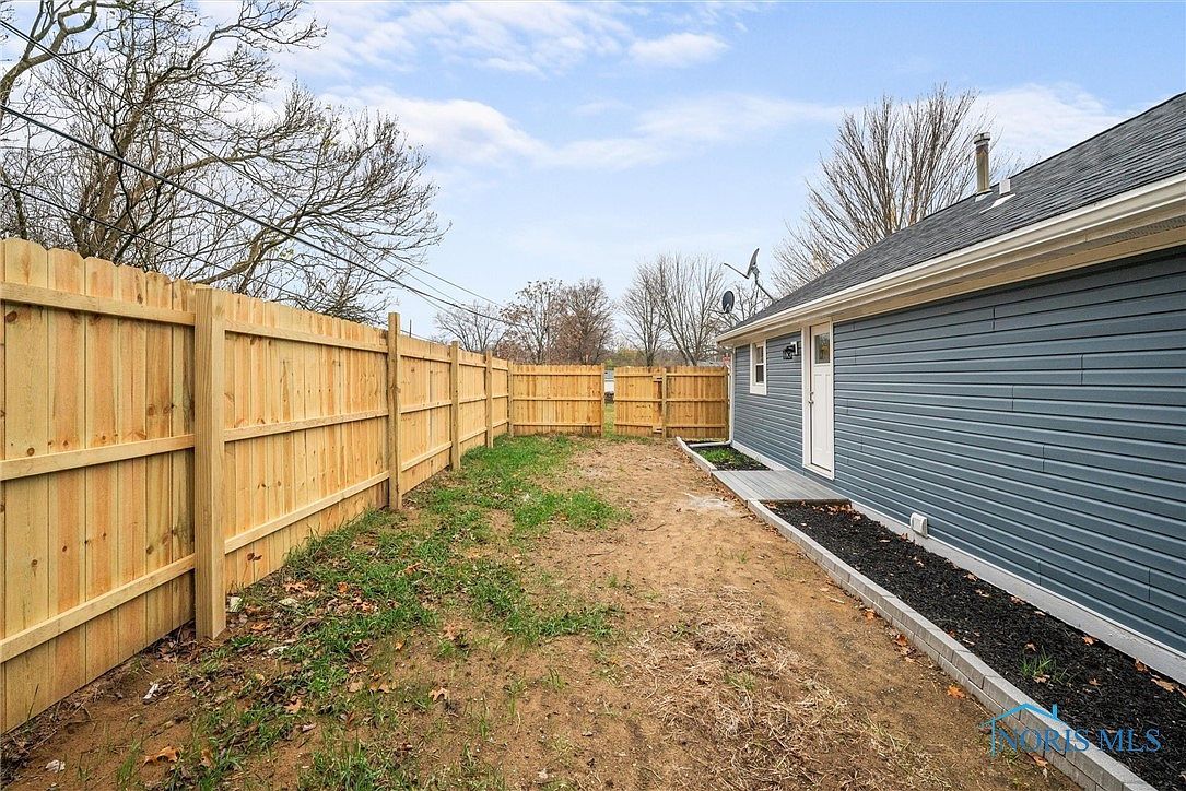 7139 Springfield Dr Holland, OH 43528  | Single Family