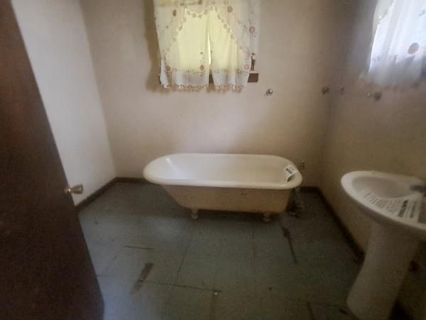 714 N 1st Ave Laurel, MS 39440  | Single Family