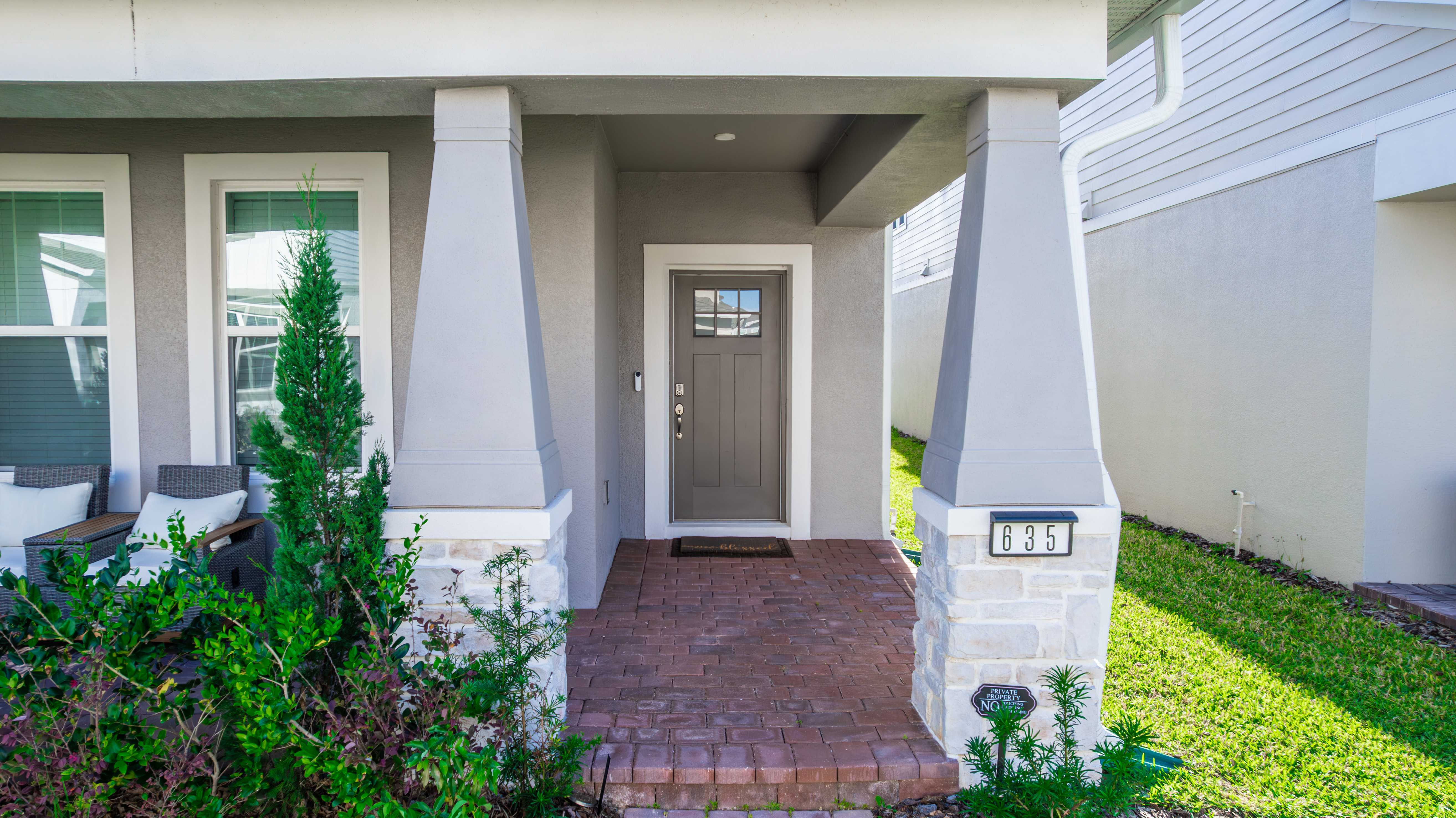 635 Cheval Ln, DeBary, FL, USA, 32713 - Thumbnail 3