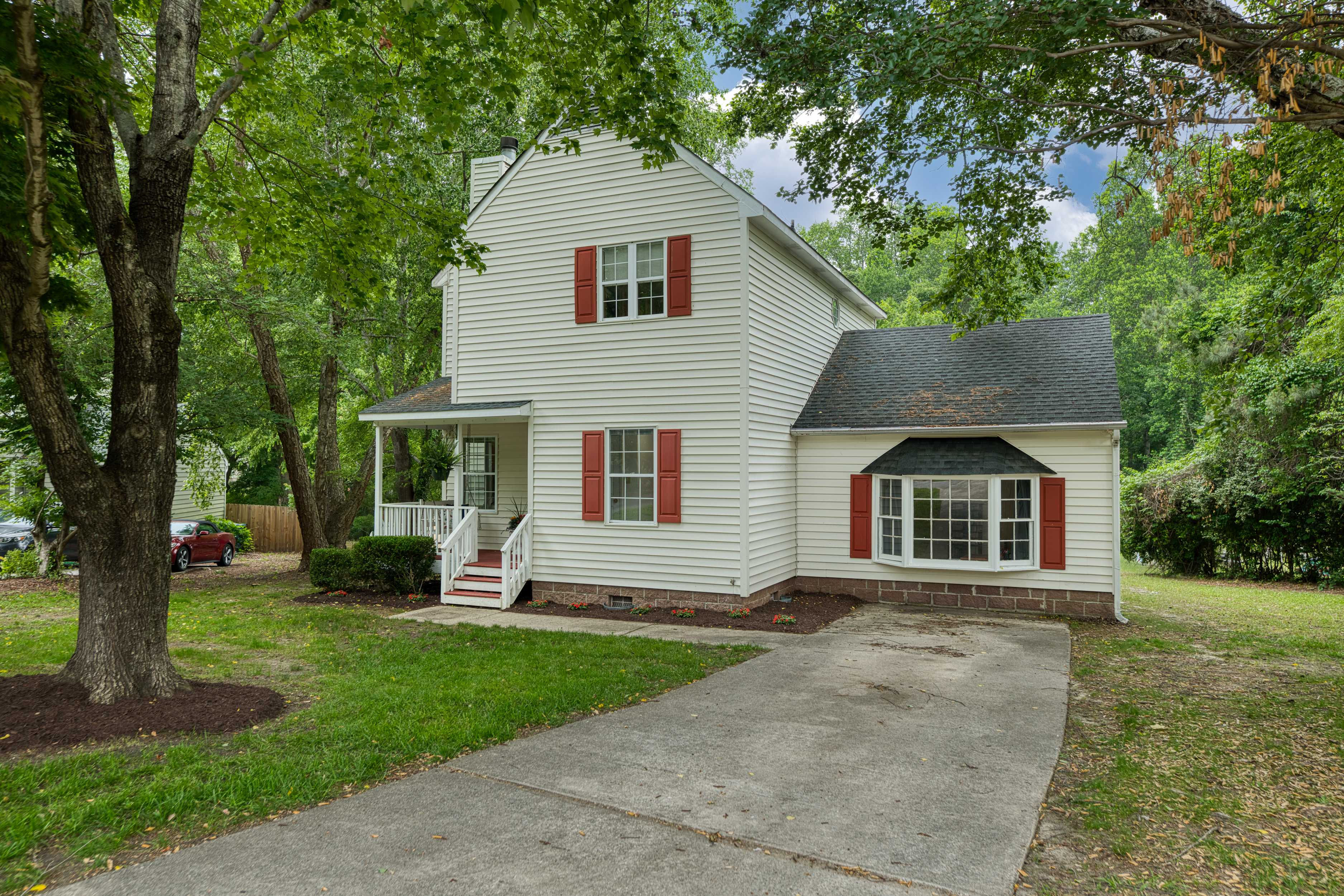 604 Vannoy Place, Fuquay-Varina, NC, USA, 27526 - Thumbnail 4