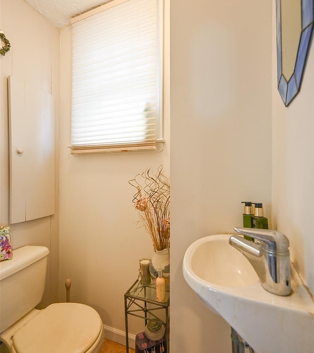 14705 17th Ave Flushing, NY 11357 | Single Family