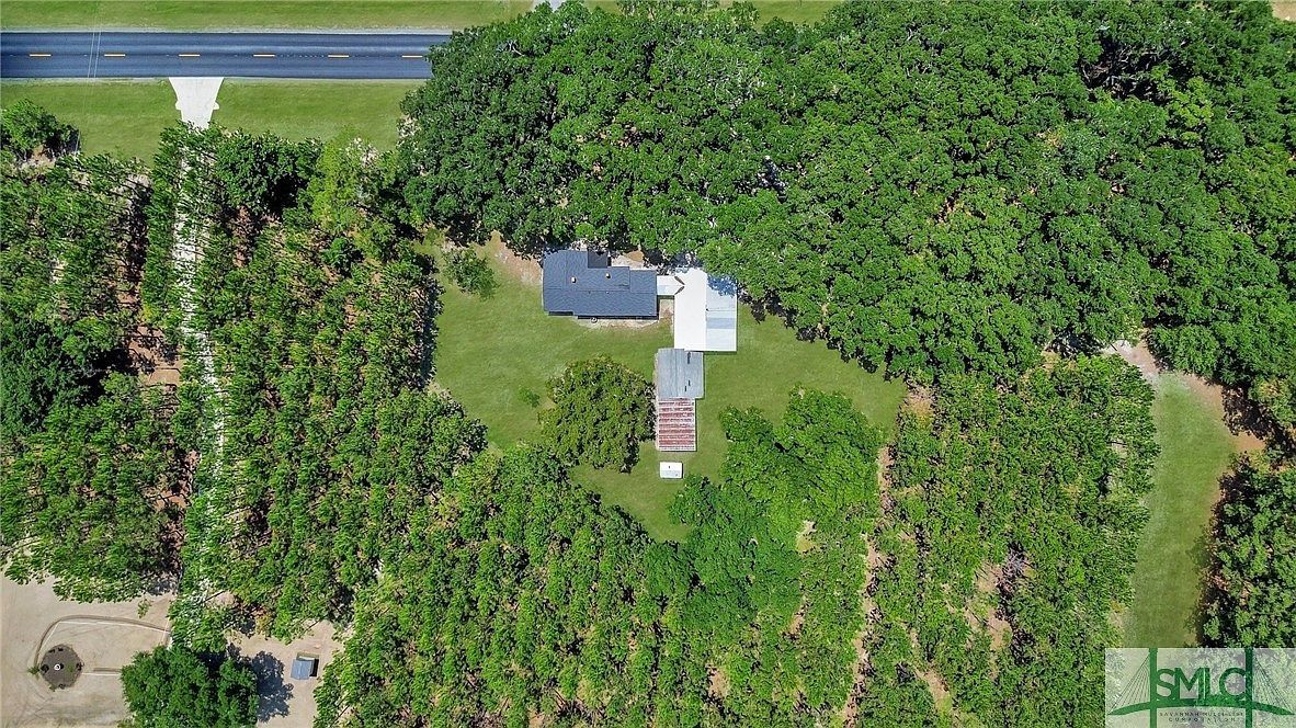 2445 Wilma Edwards Rd Ellabell, GA 31308  | Single Family