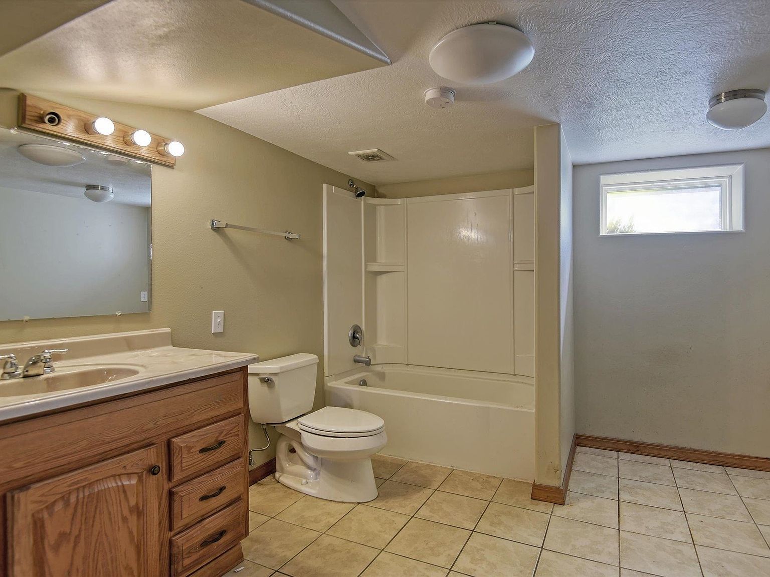 627 W Gordon Ave Spokane, WA 99205  | Single Family