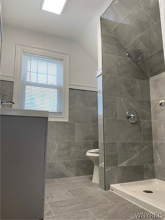 1221 Haeberle Ave Niagara Falls, NY 14301  | Single Family