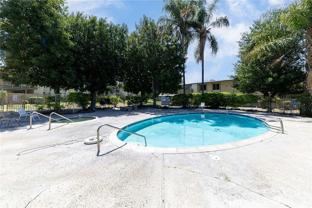 1800 E Old Ranch Rd APT 134 Colton, CA 92324 | Condominium