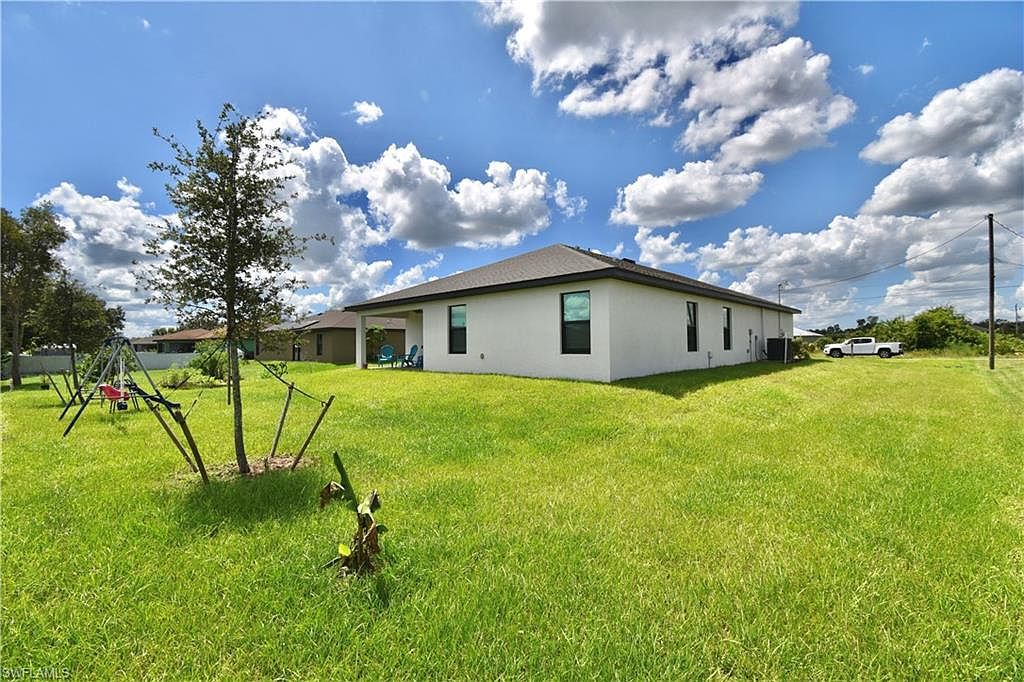 815 Unger Ave Fort Myers, FL 33913  | Single Family