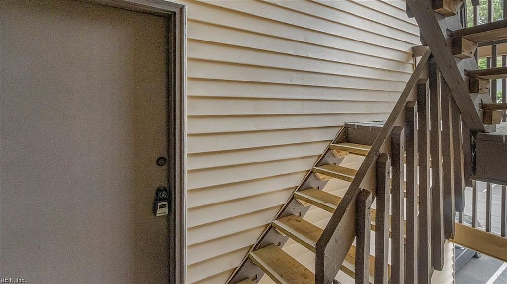 30 Pacific Dr UNIT 1 Hampton, VA 23666  | Condominium