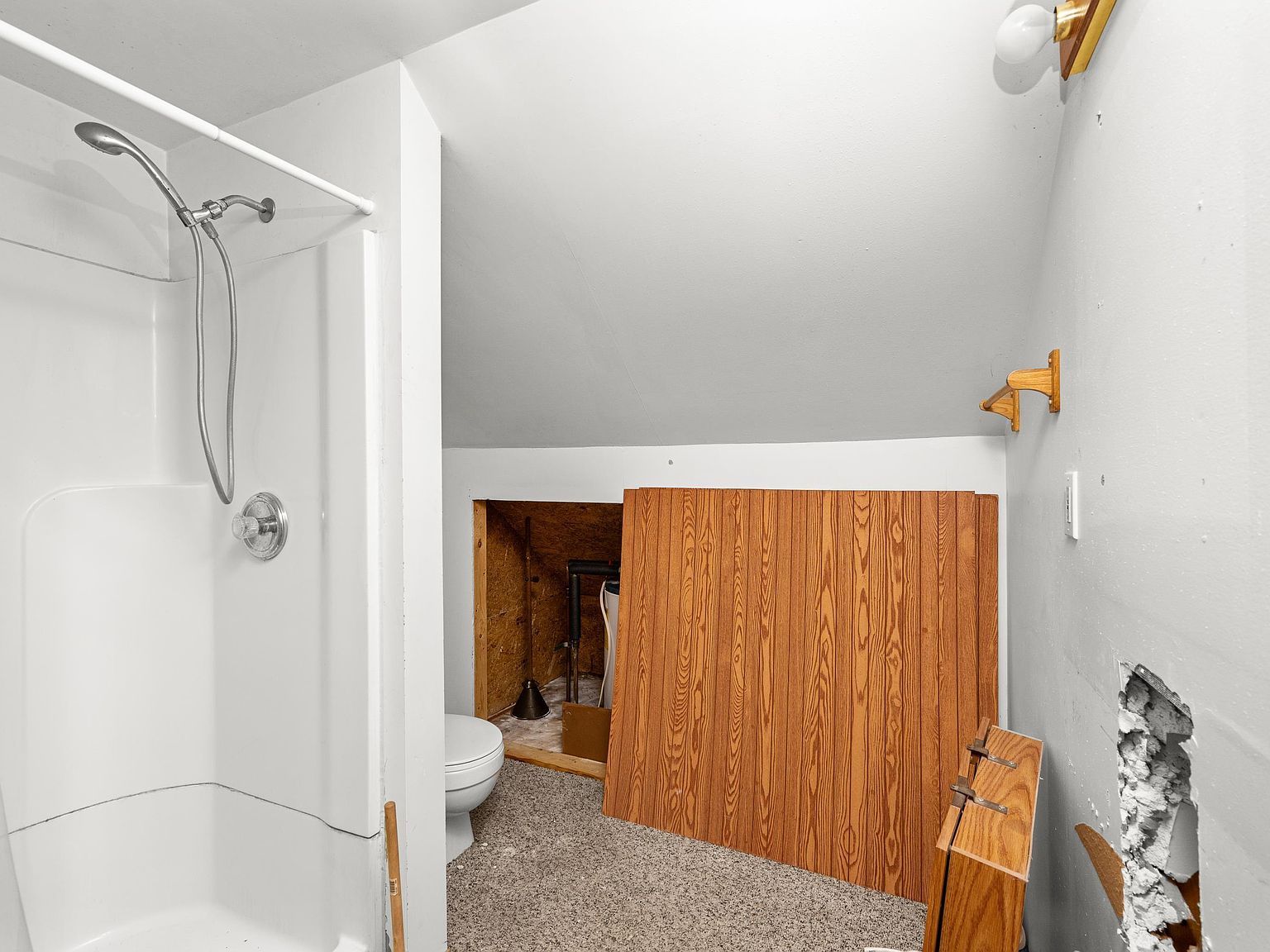 916 7th St Fulton, IL 61252  | Single Family