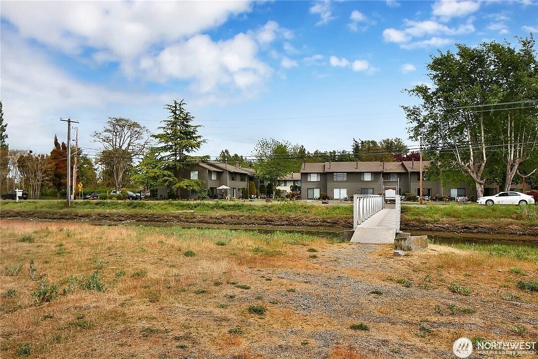 7650 Birch Bay Dr APT M7 Blaine, WA 98230  | New build