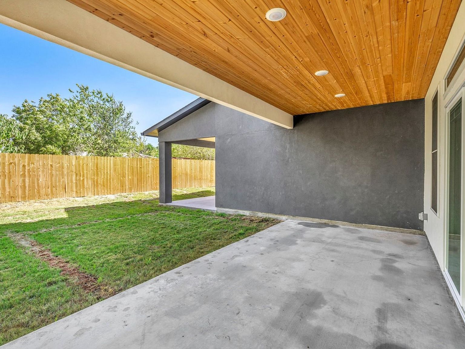 1006 E Marble St #A Burnet, TX 78611  | New build