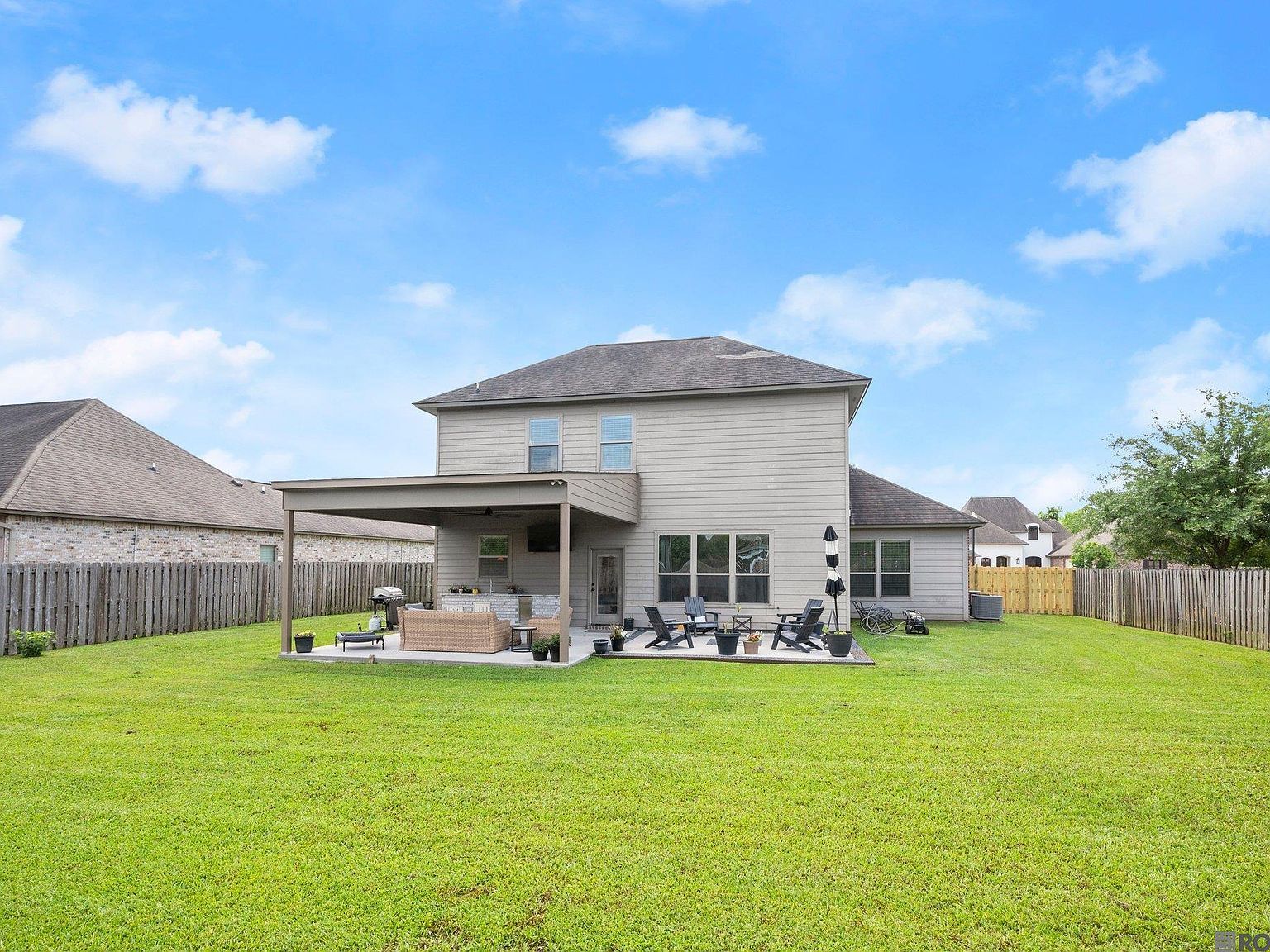 18642 Lake Harbor Ln Prairieville, LA 70769  | Single Family