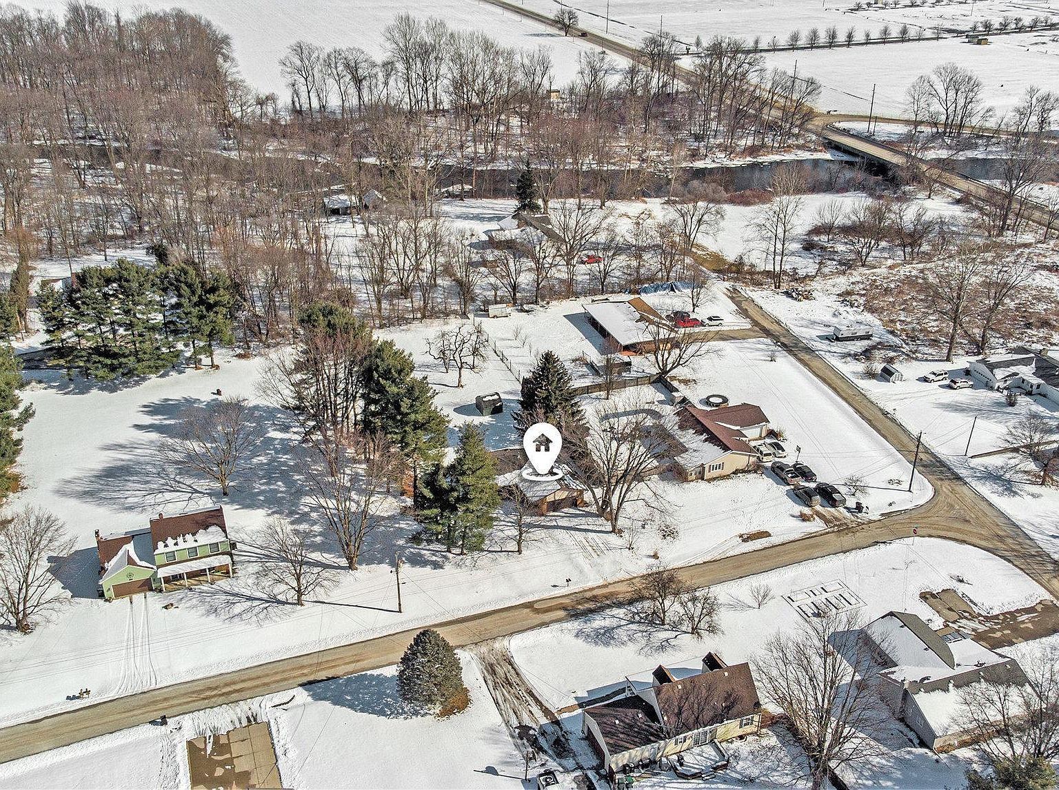 1114 N Penny Dr Warsaw, IN 46580  | Single Family