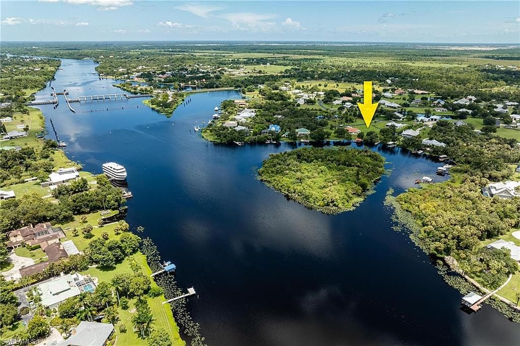 16520 Oakview Cir Alva, FL 33920  | Land/Lot