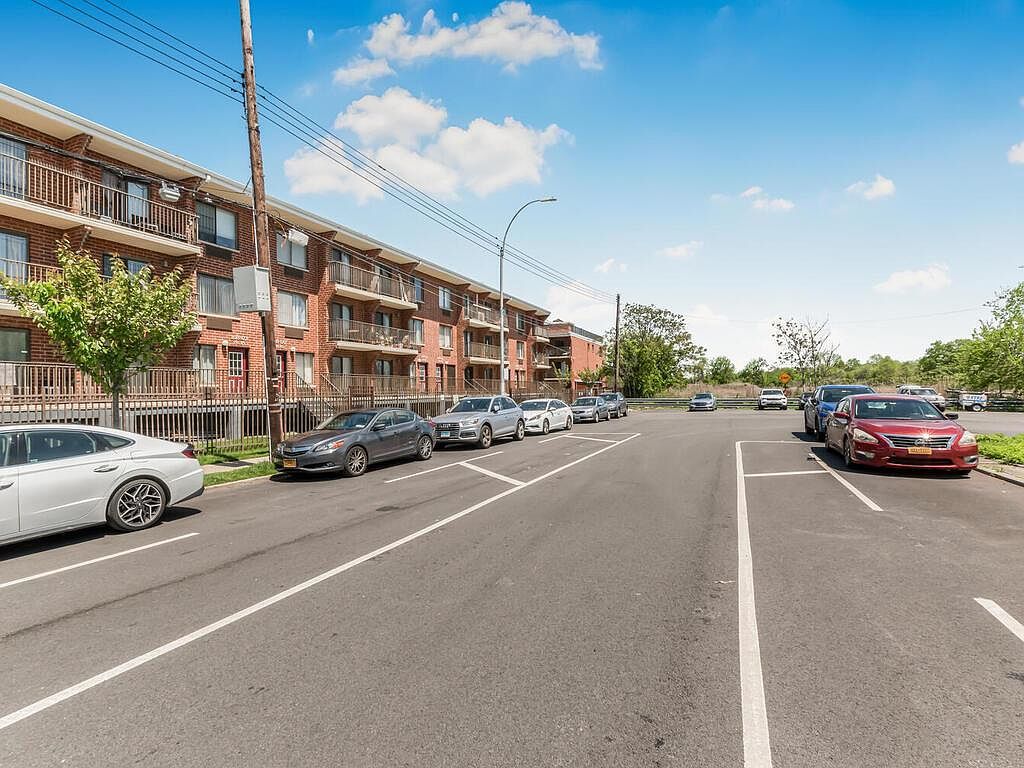 10813 Seaview Ave APT 41B Brooklyn, NY 11236 | Condominium