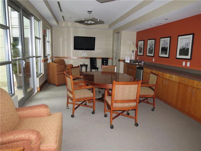 301 5th Ave Apt 511  | Condominium