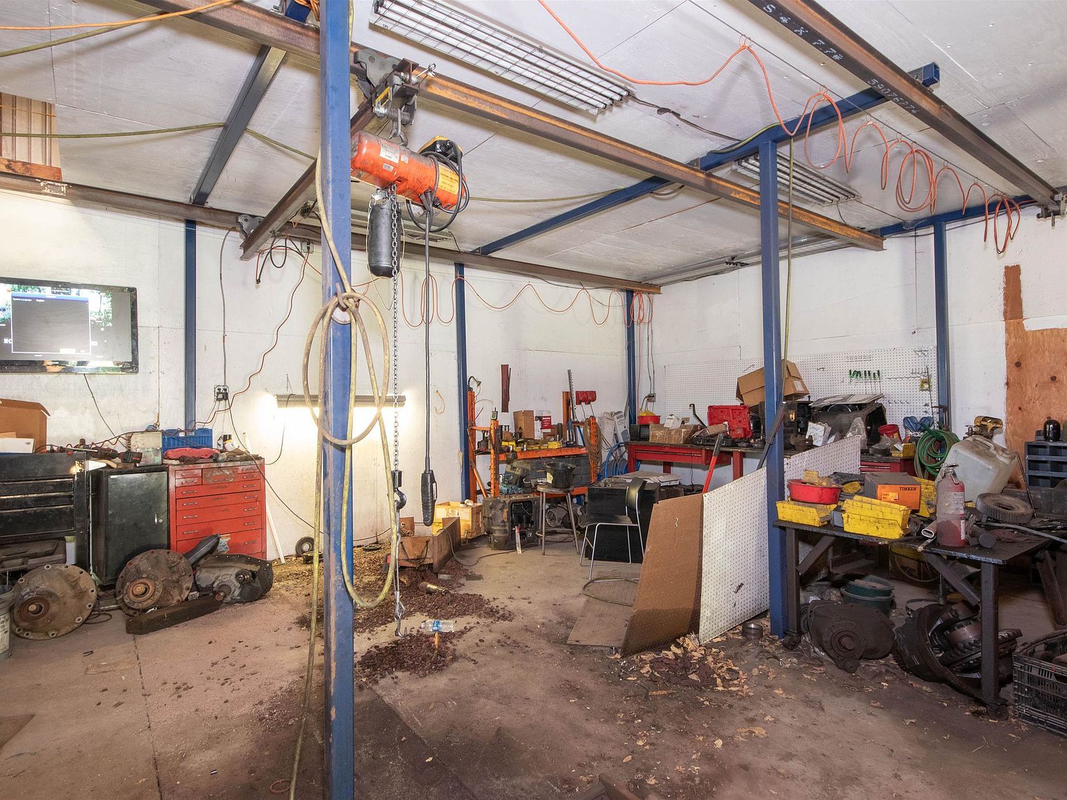 1127 N A St Wellington, KS 67152  | Single Family