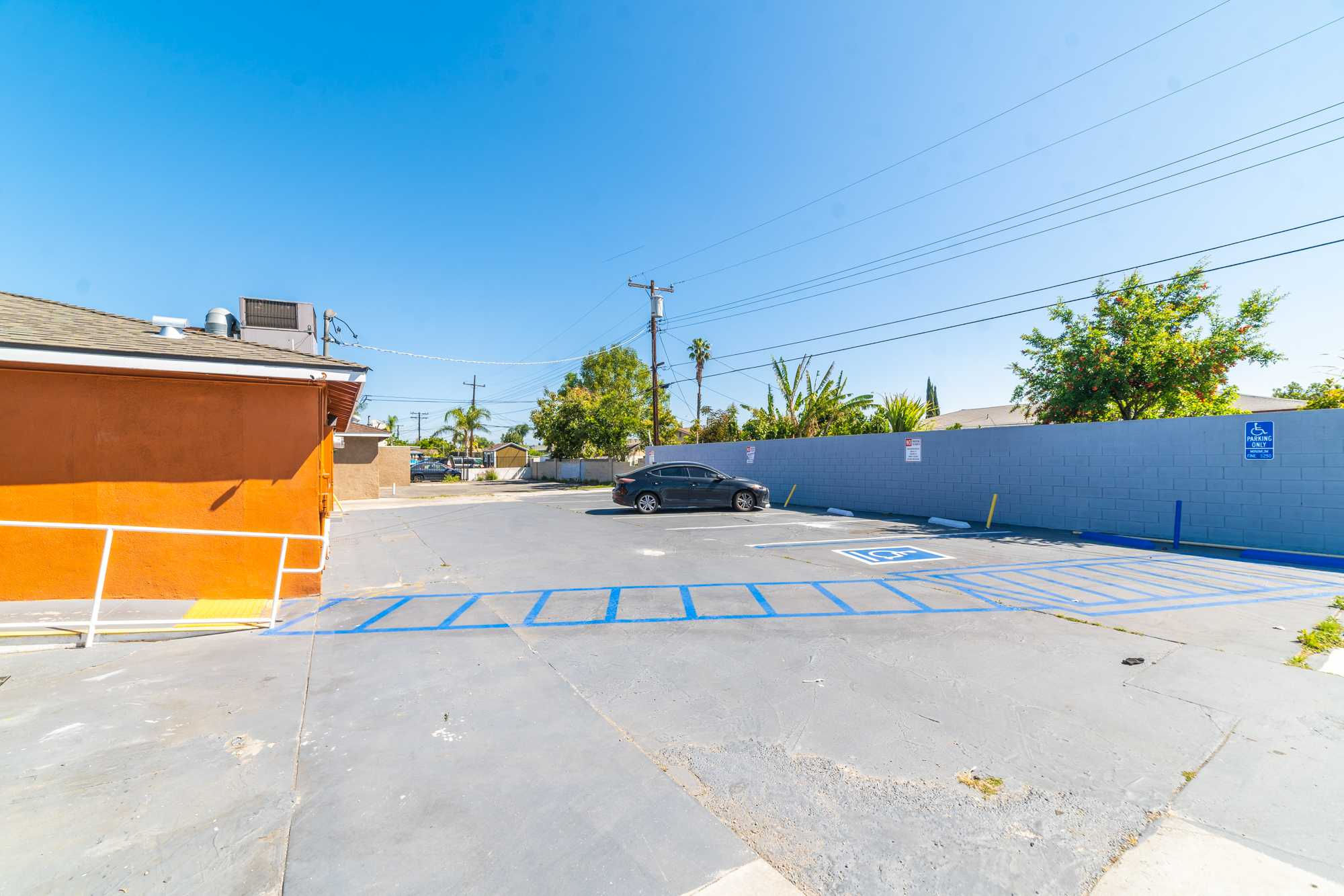 130 North Brookhurst Street, Anaheim, CA 92801, USA  | Commercial